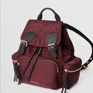Burberry backpack in beautiful burgundy, 100% Auth